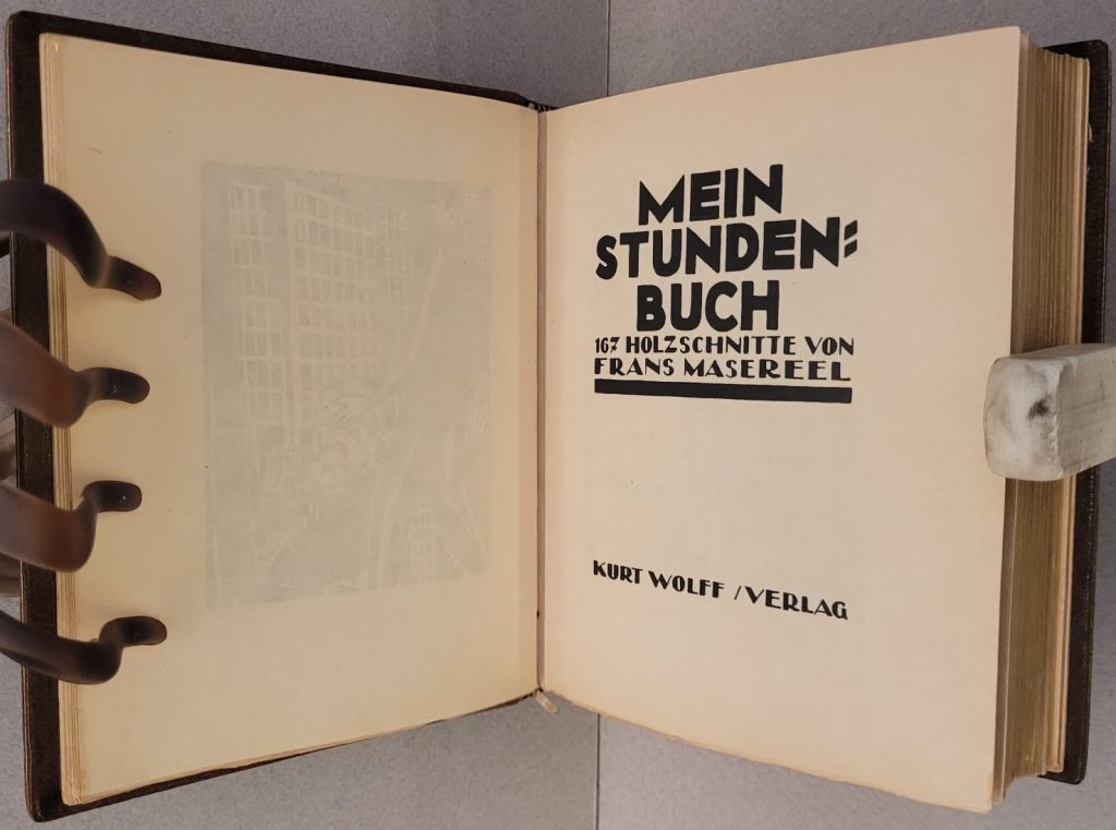 Title page of Masereel's 1920 wordless novel, Mein Stundenbuch.