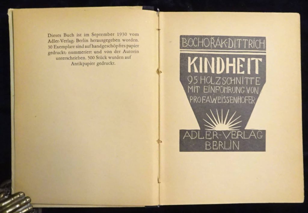 The limitation (colophon) page of Bochorakova's
1930 wordless novel, Kindheit, facing the title page.
Photo credit: Antiquariat Löcker